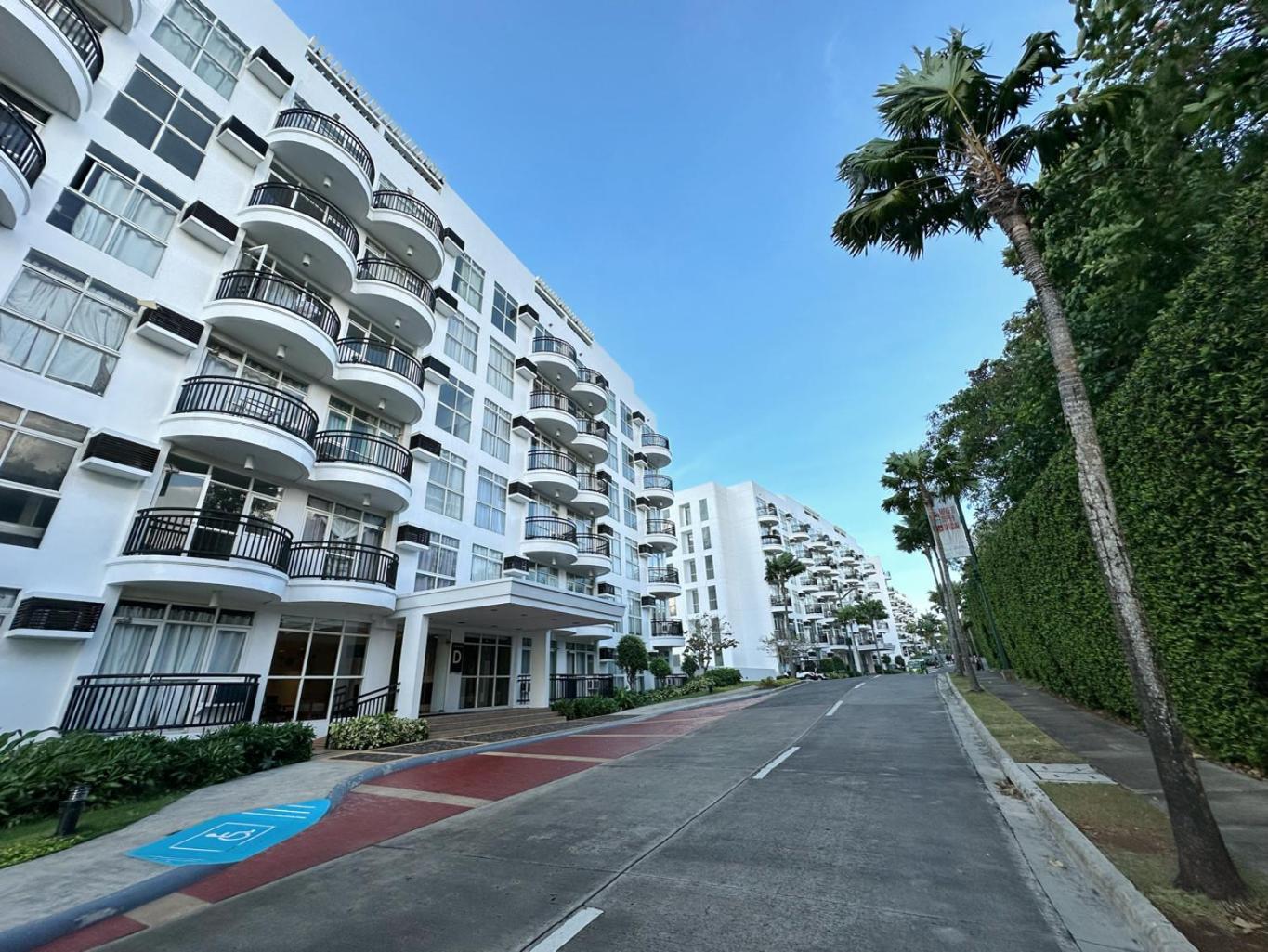 Coral Edge @ Boracay Newcoast Apartment Yapak Exterior photo