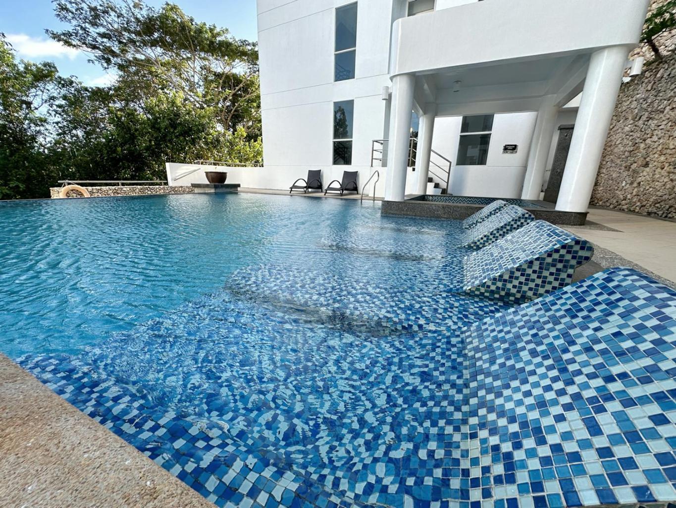 Coral Edge @ Boracay Newcoast Apartment Yapak Exterior photo